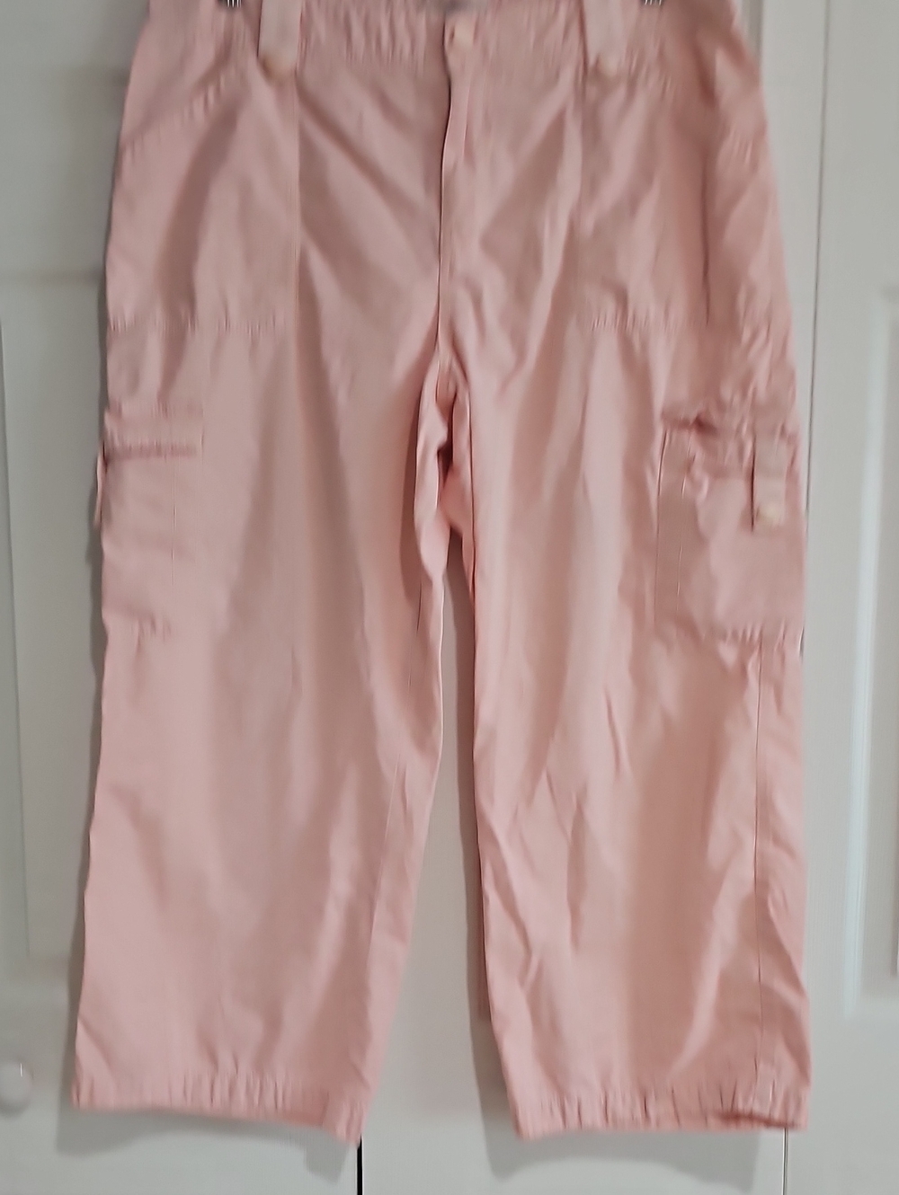Janeville Light Pink Cargo Capri Pants | Size 14 | Cotton Utility Cropped Pants